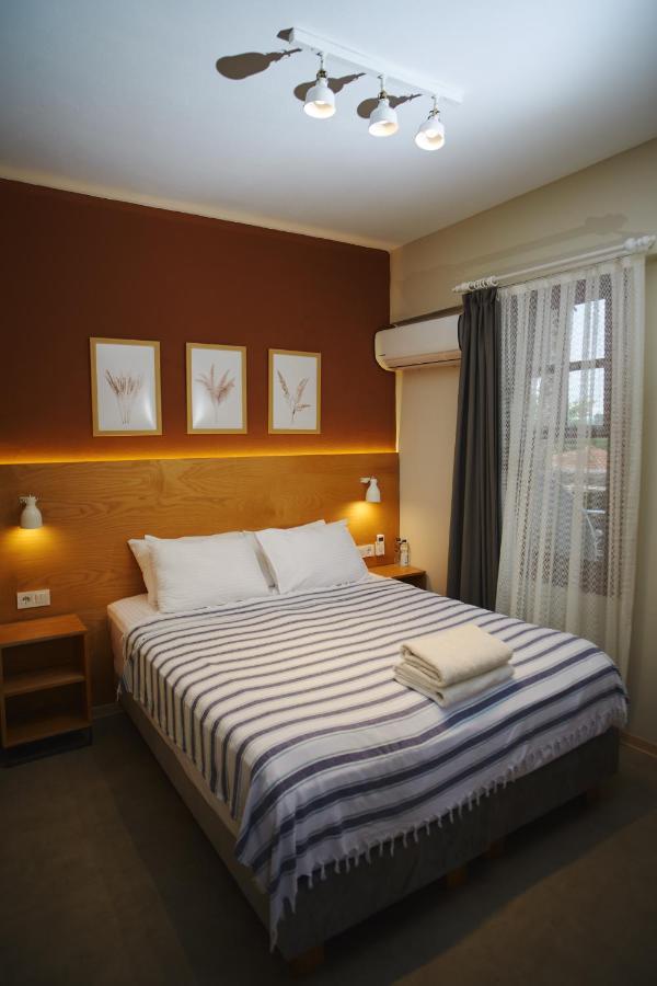No 22 Riders' Inn Ак'яка Екстер'єр фото